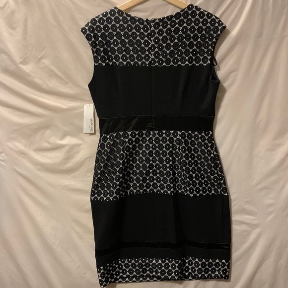 Studio One New York Mixed Media Lace Embroidered Sheath Dress Size 10 - Black - Picture 5 of 6